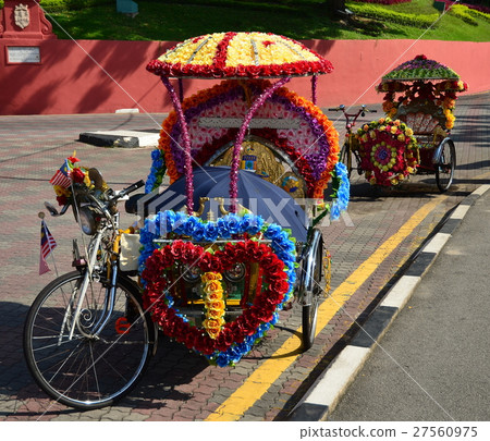 馬六甲的三重演出 27560975