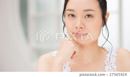 Beauty image Beauty image 27565924