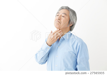 Senior · male Senior · male 27565935