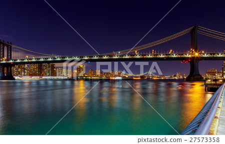 Manhattan Bridge in New York City at night 27573358