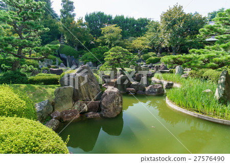 Half garden - Hiroshima City - Mitsuru Heigamori 27576490