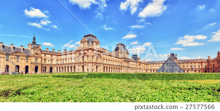 PARIS, FRANCE - JULY 06, 2016 27577566