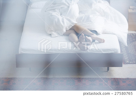 Romantic living together 27580765