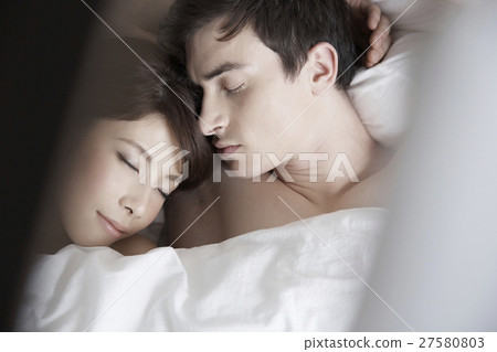 Romantic living together 27580803