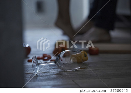 戲劇性的愛情 27580945