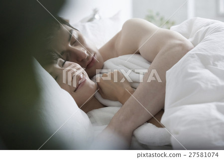 浪漫的共同生活 27581074