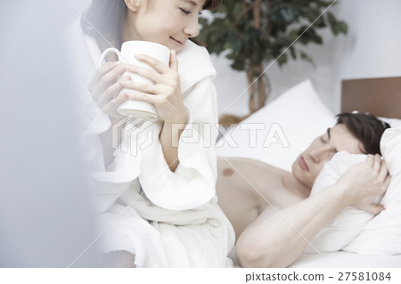 浪漫的共同生活 27581084