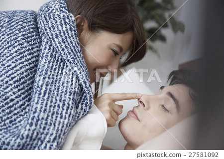 Romantic living together 27581092