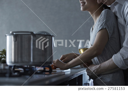 Romantic living together 27581153