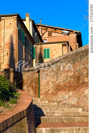 Siena Toscana Italy - Old Houses 27582099