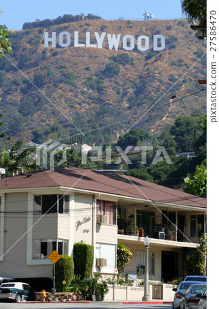 Hollywood Sign, Los Angeles, USA.. 27586470