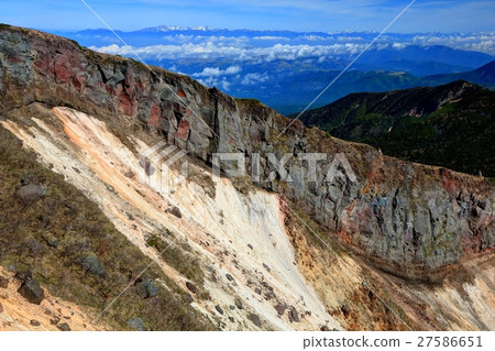 Yatsugatake山峰·Iwodake火山口牆壁和北阿爾卑斯山遠景 Yatsugatake山峰·Iwodake火山口牆壁和北阿爾卑斯山遠景 27586651