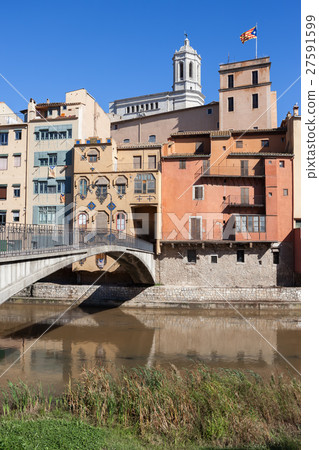 City of Girona 27591599