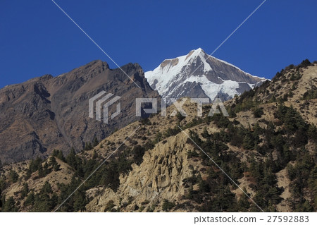 Mount Chulu, view from Pisang Mount Chulu, view from Pisang 27592883