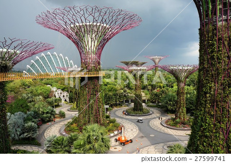 Singapore Singapore 27599741