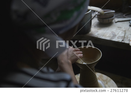 陶瓷藝術家肖像 27611278