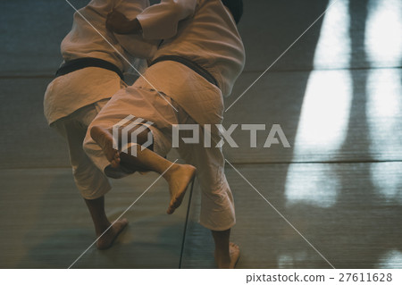 柔道 武術 人 27611628