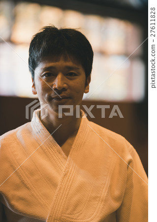 合氣道 人 人物 27611828