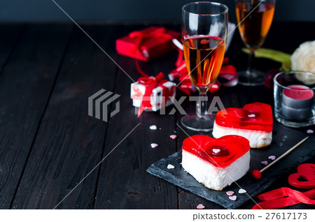 Birthday cake for Valentine's Day 27617173