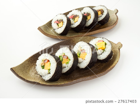 Taikki Japanese-style seaweed roll 27617403