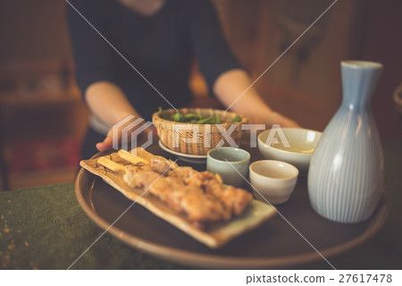 Izakaya Izakaya 27617478