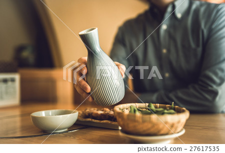 酒館 酒館 27617535