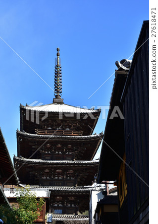 八坂塔雪景 27618471