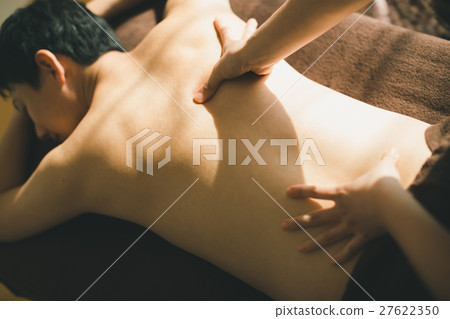 男性保養 男生做臉 男性做臉 27622350