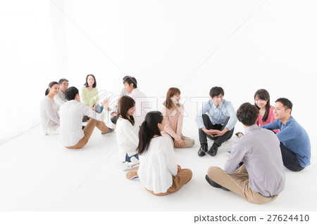 小組討論 27624410