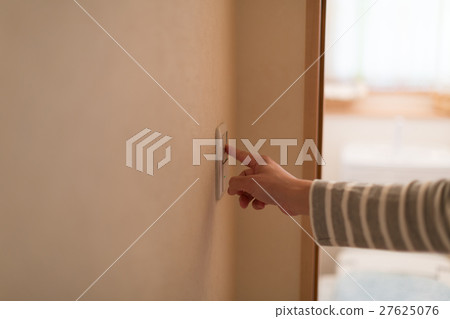 switch, press, press down 27625076