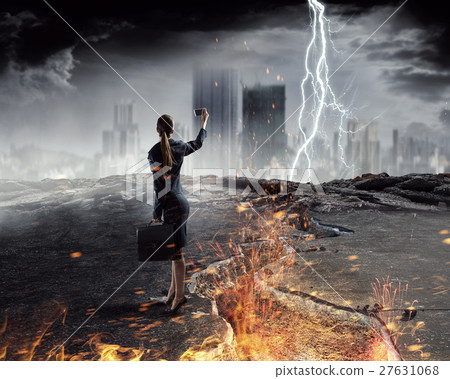 Businesswoman catching moment on her mobile 27631068