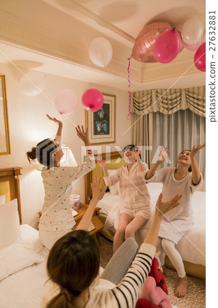 酒店婦女協會睡衣派對 27632881