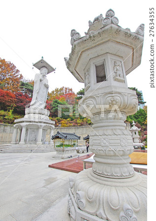 佛教寺廟在首爾的中心 佛教寺廟在首爾的中心 27634355