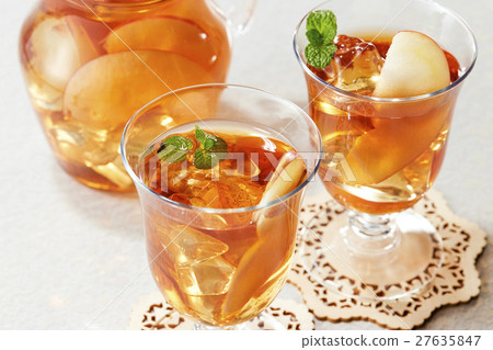 Ice apple tea 27635847