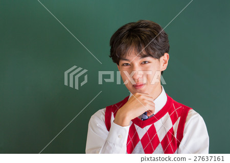 男高中生認為 27637161