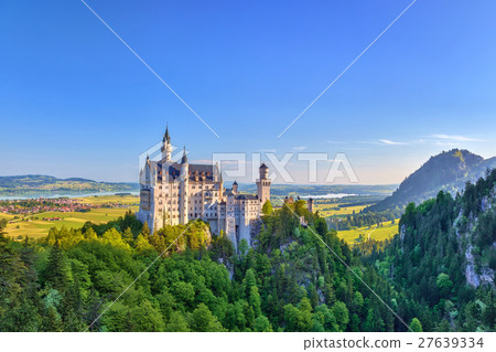 Neuschwanstein Castle, Fussen, Bavaria, Germany Neuschwanstein Castle, Fussen, Bavaria, Germany 27639334