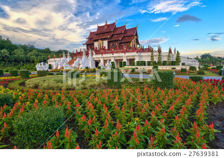 Ratchaphreuk Garden, Chiang Mai,Thailand 27639381