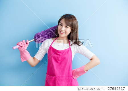 beauty housewife take feather duster 27639517
