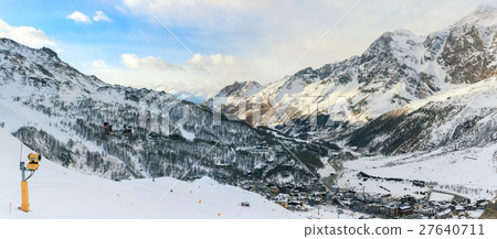Winter skiing resort in Alps Winter skiing resort in Alps 27640711