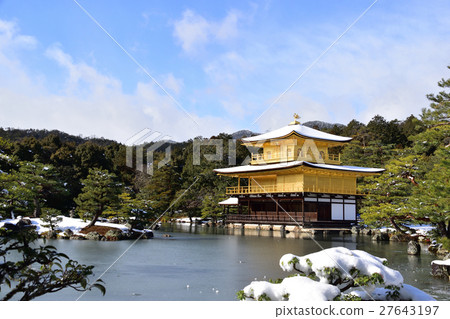 金閣寺雪景 27643197