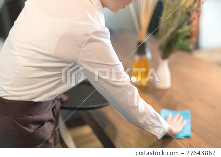 Cafe Cafe Staff Cafe Cafe Staff 27643862