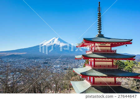 Mt. Fuji with Chureito Pagoda in Japan 27644647