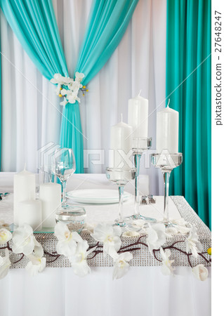 Decorated wedding table. 27648247