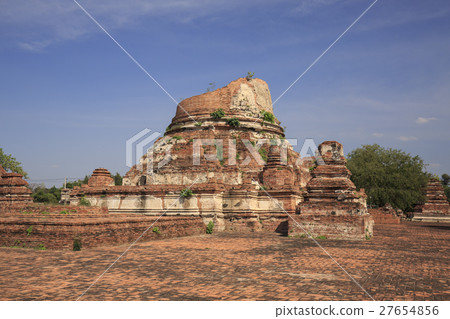 Ayutthaya remains Wat Kudidao 27654856