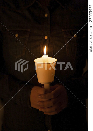 Candlelight 048 27655682
