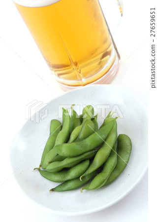 Edamame and draft beer Edamame and draft beer 27659651
