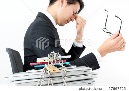 Businessman, information management image, fatigue 27667723