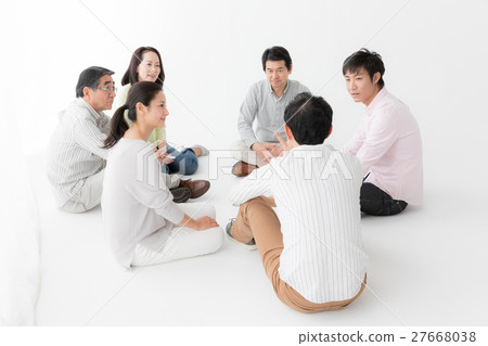 小組討論 27668038
