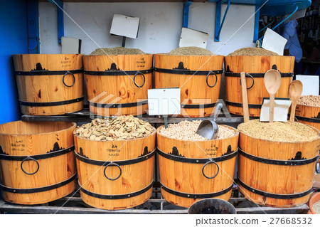 Asian spicies and nuts in sacks Asian spicies and nuts in sacks 27668532