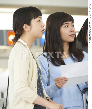 Women Airport 27671297